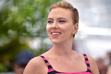 AI / Slow & sensual POV blowjob from beautiful Scarlett Johansson